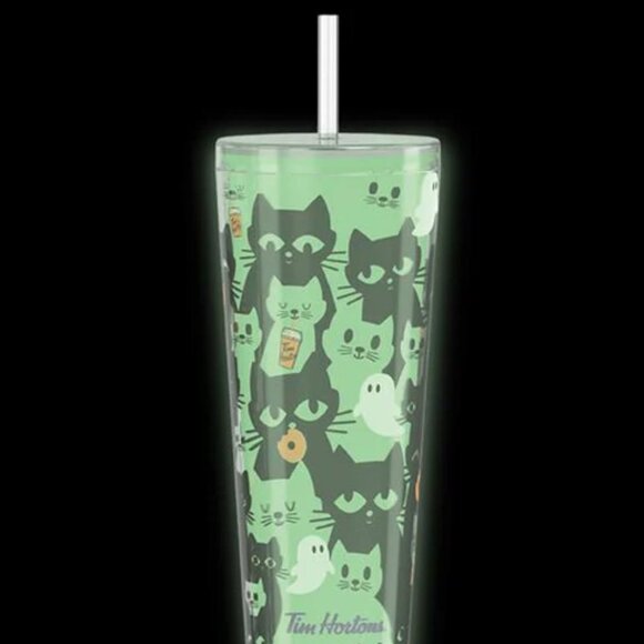 24oz Plastic Tumbler - Black Cat - Picture 2 of 3